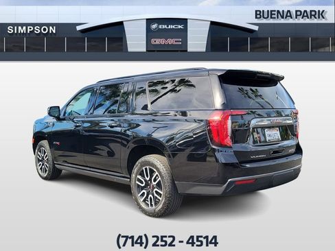 Used 2023 GMC Yukon XL AT4 image 6