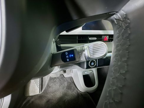 Used 2024 Hyundai Ioniq 5 SE RWD image 25