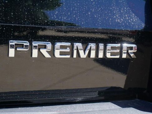 Used 2019 Chevrolet Tahoe Premier AWD/4WD image 21