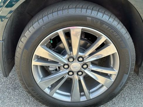 Used 2025 Cadillac XT5 Premium Luxury AWD/4WD image 15