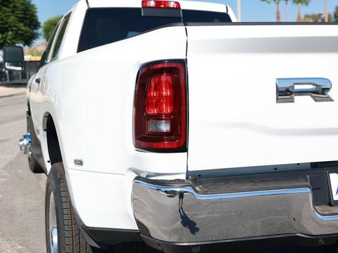 New 2026 RAM 3500 Tradesman AWD/4WD image 10