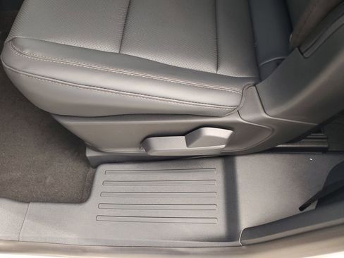 New 2026 Lincoln Aviator 2WD w/ Jet Appearance Package image 13