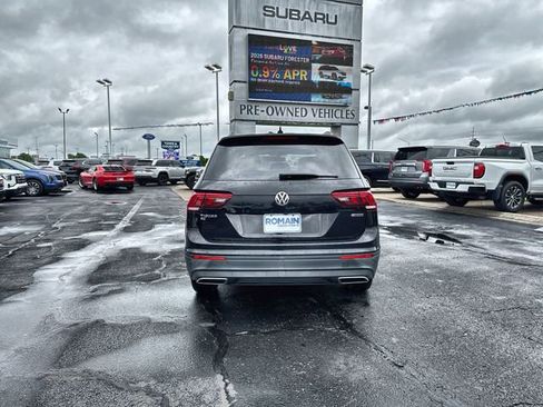 Used 2019 Volkswagen Tiguan SE AWD/4WD image 4