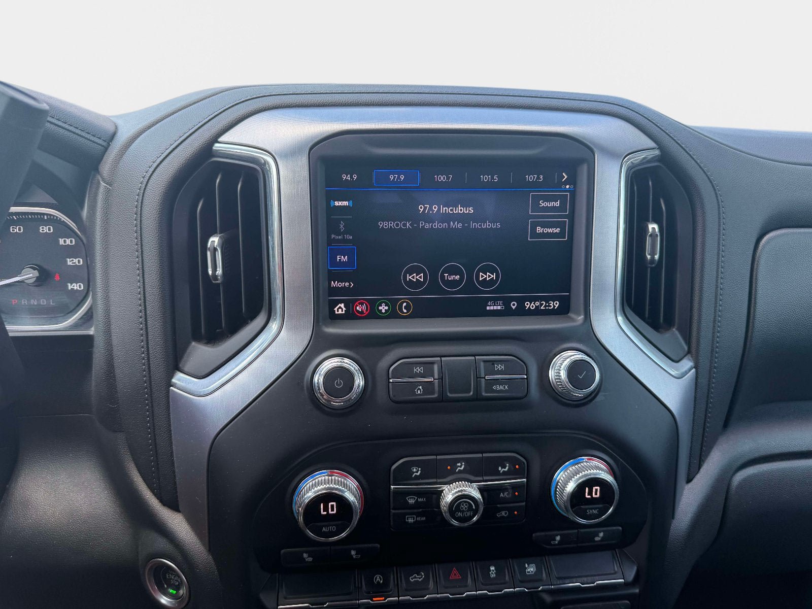 Used 2021 GMC Sierra 1500 Elevation RWD image 16