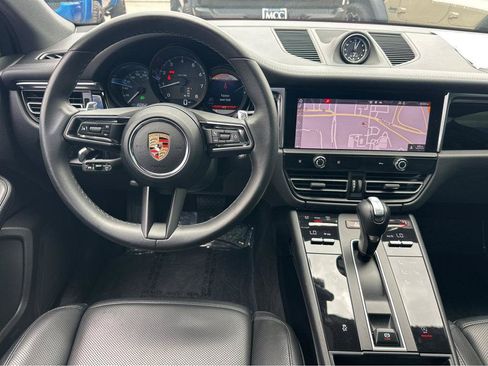 Used 2024 Porsche Macan w/ Premium Plus Package AWD/4WD image 20