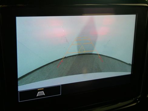 Certified 2022 Chevrolet Traverse LT image 32