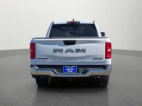 Used 2025 RAM 1500 Big Horn AWD/4WD image 5