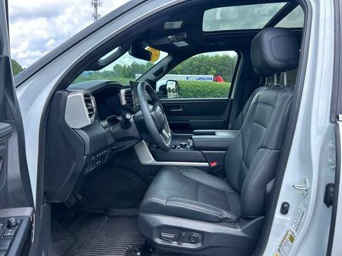 Used 2025 Toyota Sequoia Limited AWD/4WD image 16