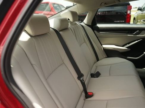 Used 2022 Honda Accord EX-L image 17