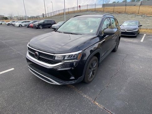 Certified 2023 Volkswagen Taos S image 9