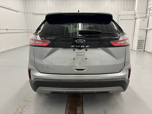 Used 2024 Ford Edge SEL AWD/4WD image 13