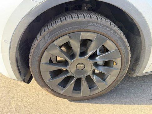 Used 2020 Tesla Model Y Long Range AWD/4WD image 6