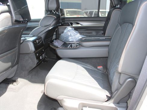 New 2025 Jeep Grand Wagoneer Series III w/ Rear Seat Video Group 1 image 38