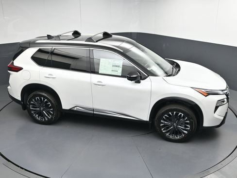 New 2026 Nissan Rogue Platinum w/ Platinum Premium Package image 37
