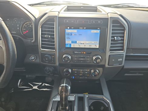 Used 2019 Ford F150 Raptor w/ Equipment Group 802A Luxury AWD/4WD image 17