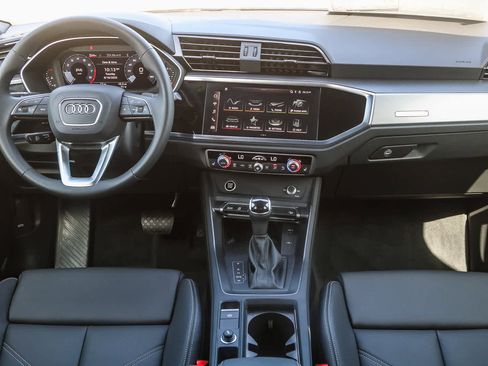 New 2025 Audi Q3 2.0T Premium w/ Convenience Package image 17