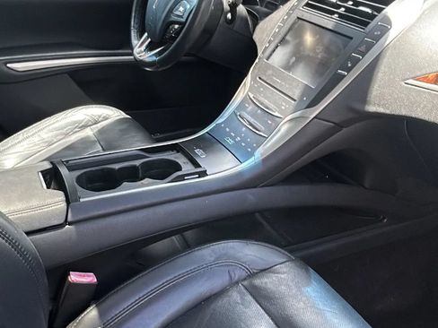 Used 2013 Lincoln MKZ Hybrid FWD image 10