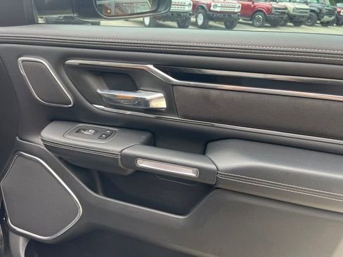 Used 2022 RAM 1500 Laramie AWD/4WD image 35