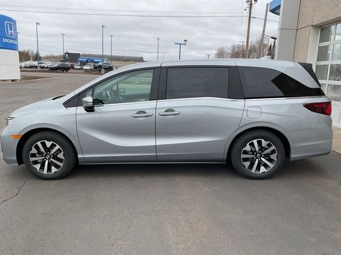 New 2026 Honda Odyssey EX-L image 8