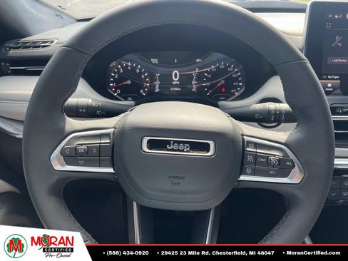 Used 2024 Jeep Compass Limited AWD/4WD image 17