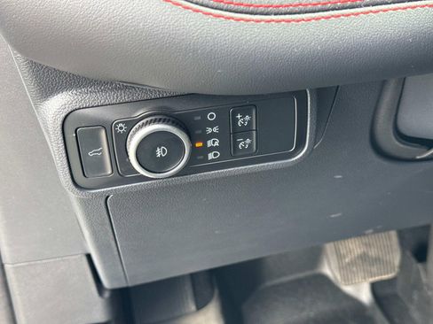 Used 2025 Ford Explorer ST image 29