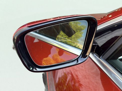 Used 2023 BMW i4 eDrive40 RWD image 32