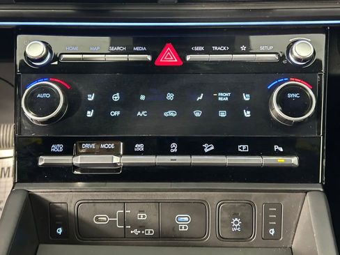 Used 2025 Hyundai Santa Fe Calligraphy image 24