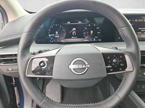 Used 2025 Nissan Murano SV FWD image 10