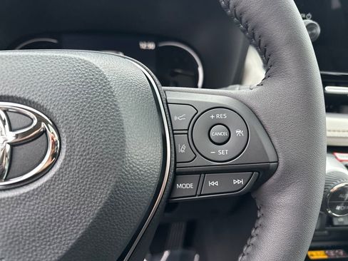 New 2025 Toyota RAV4 XLE Premium image 20