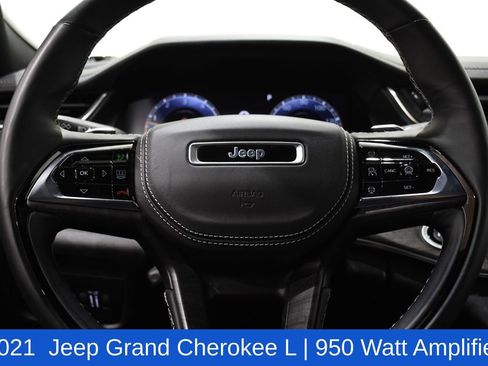 Used 2021 Jeep Grand Cherokee L Overland w/ Advanced Protech Group III image 10