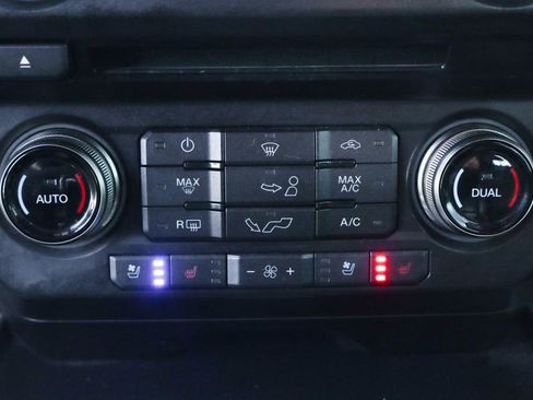 Used 2018 Ford F150 Raptor w/ Equipment Group 802A Luxury image 43