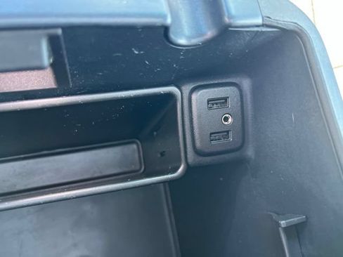 Used 2018 GMC Sierra 3500 SLT AWD/4WD image 19