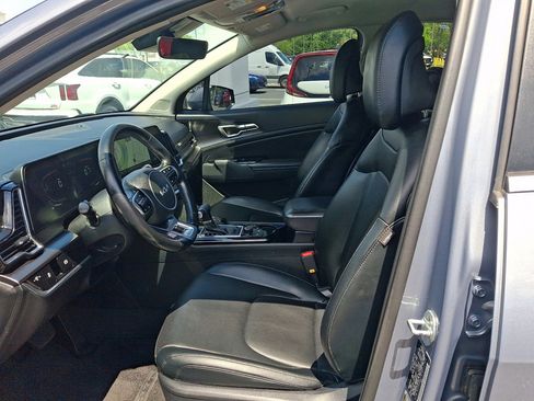 Used 2023 Kia Sportage EX AWD/4WD image 23