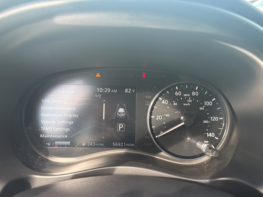 Certified 2024 Nissan Kicks SR w/ SR Premium Package FWD image 30
