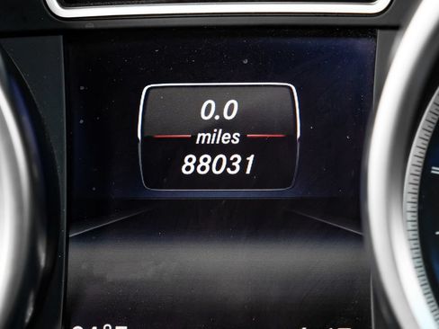 Used 2017 Mercedes-Benz G 63 AMG 4MATIC image 17