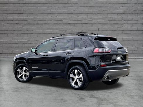 Used 2022 Jeep Cherokee Limited w/ Mopar Interior Package AWD/4WD image 4