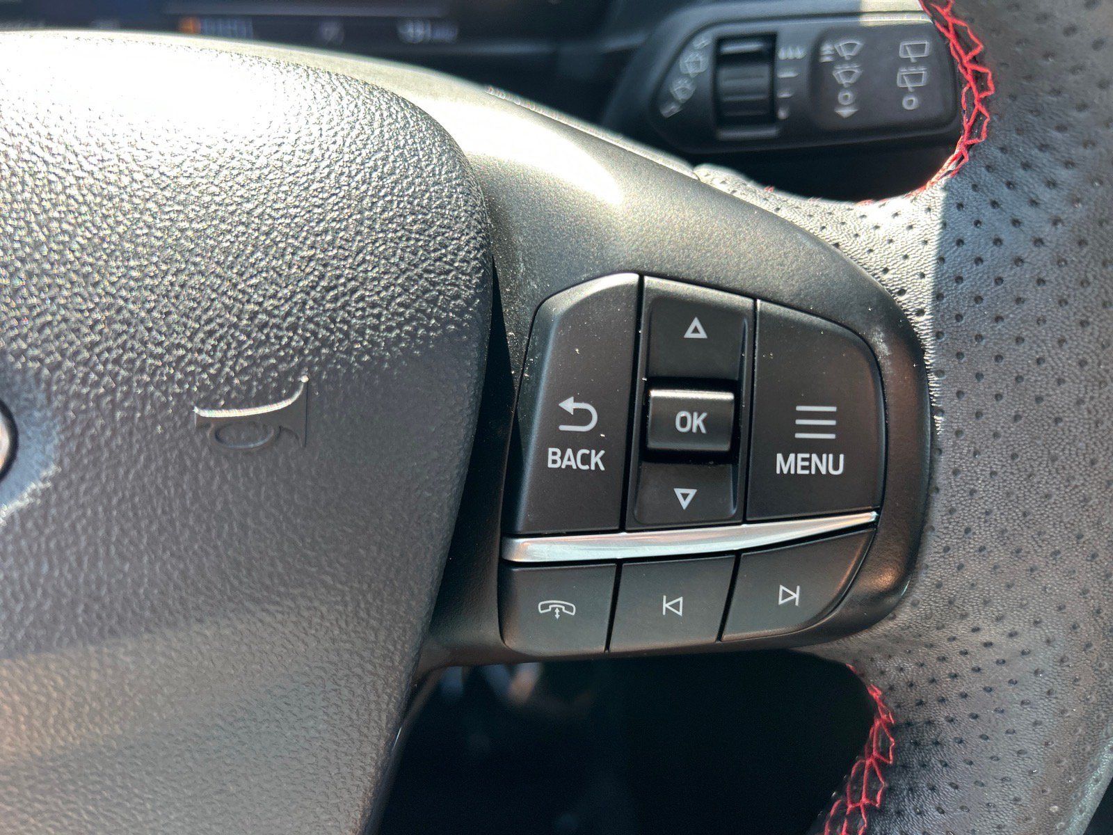 Used 2023 Ford Escape ST-Line AWD/4WD image 26