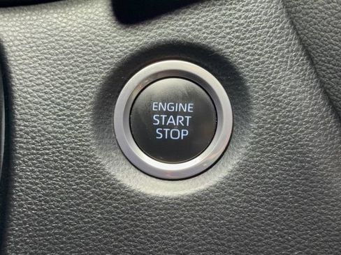 Used 2022 Toyota Corolla SE FWD image 26