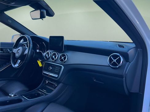 Used 2019 Mercedes-Benz GLA 250 4MATIC image 19