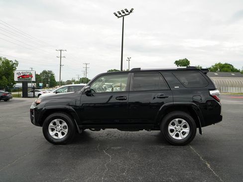 Used 2021 Toyota 4Runner SR5 RWD image 23