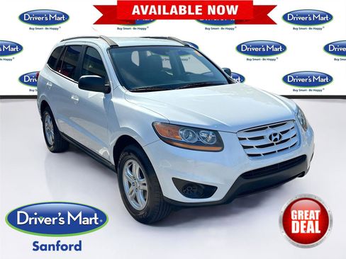 Used 2011 Hyundai Santa Fe GLS image 1