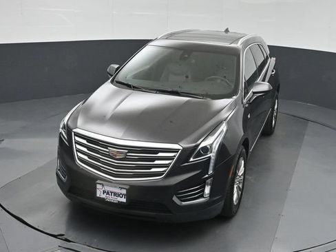 Used 2017 Cadillac XT5 Luxury w/ Driver Awareness Package AWD/4WD image 42
