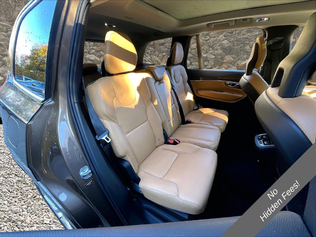 Used 2016 Volvo XC90 T6 Momentum AWD/4WD image 24
