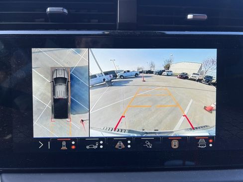 Used 2025 GMC Sierra 3500 Denali Ultimate image 13