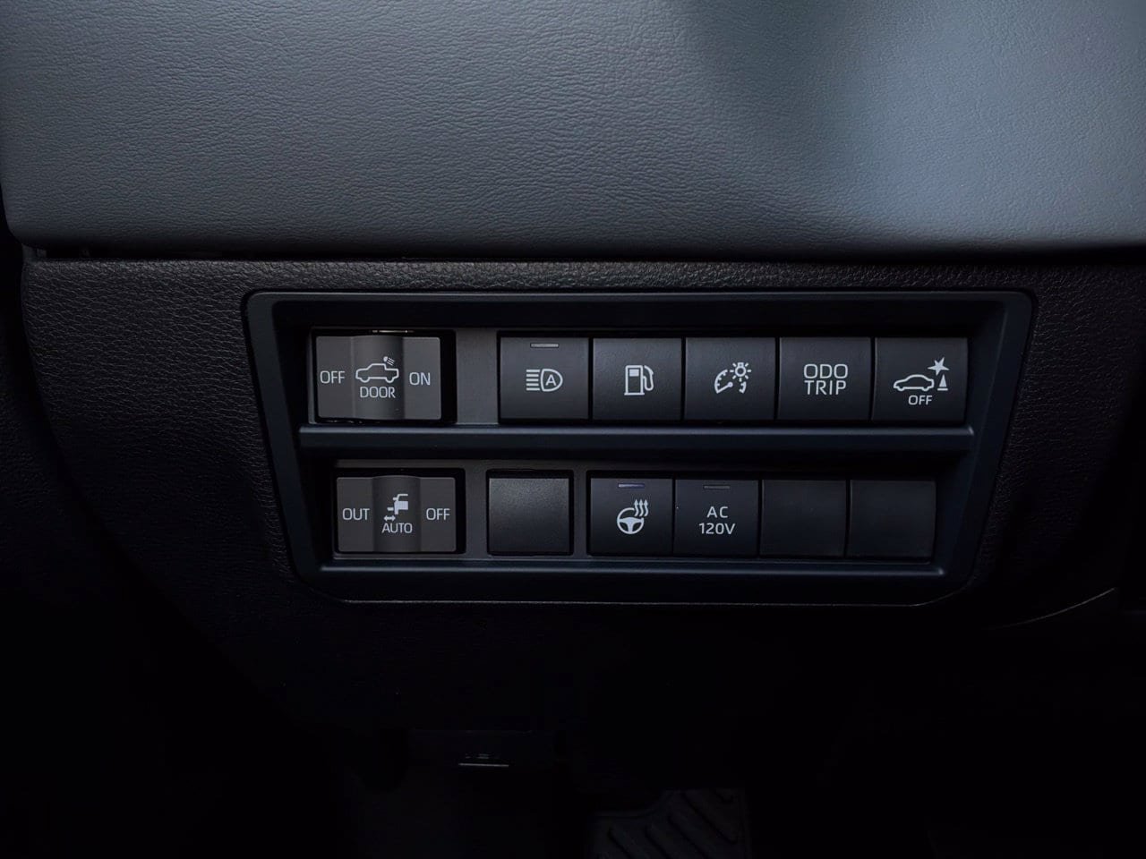 New 2026 Toyota Tundra Capstone AWD/4WD image 31