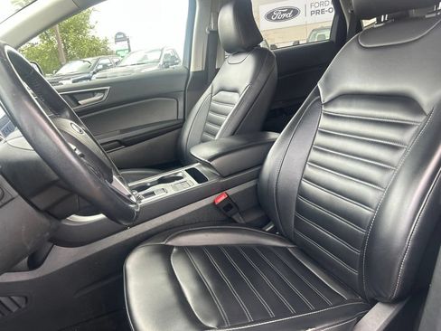 Used 2022 Ford Edge SEL w/ Convenience Package AWD/4WD image 9