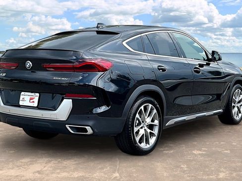 Used 2022 BMW X6 xDrive40i AWD/4WD image 4