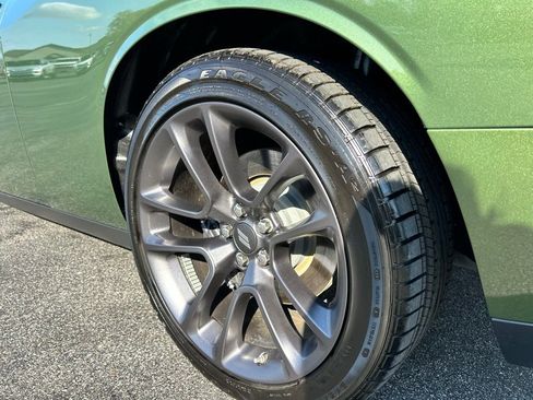 Used 2023 Dodge Challenger R/T Scat Pack w/ Scat Pack Stripe image 32