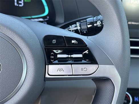 New 2026 Hyundai Elantra Blue image 25