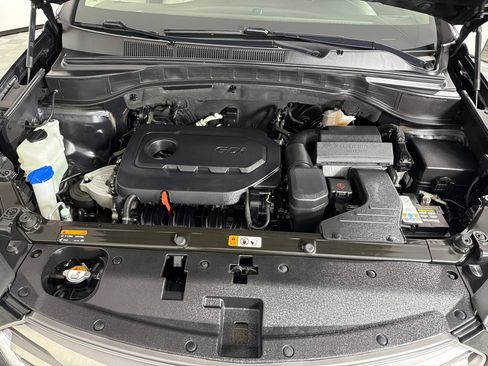 Used 2017 Hyundai Santa Fe Sport AWD/4WD image 24